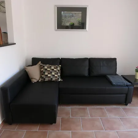Ferienhouse Mit Pool Orange בית נופש