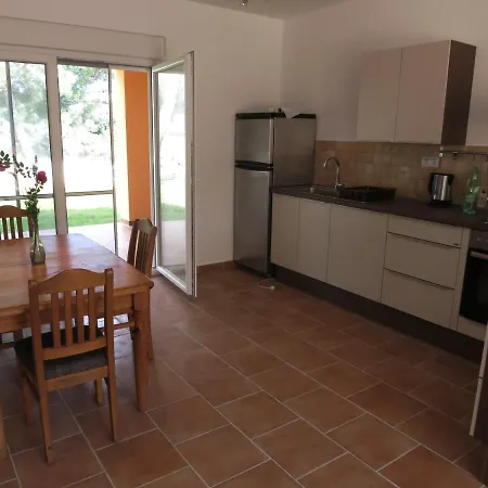 Ferienhouse Mit Pool Orange בית נופש *